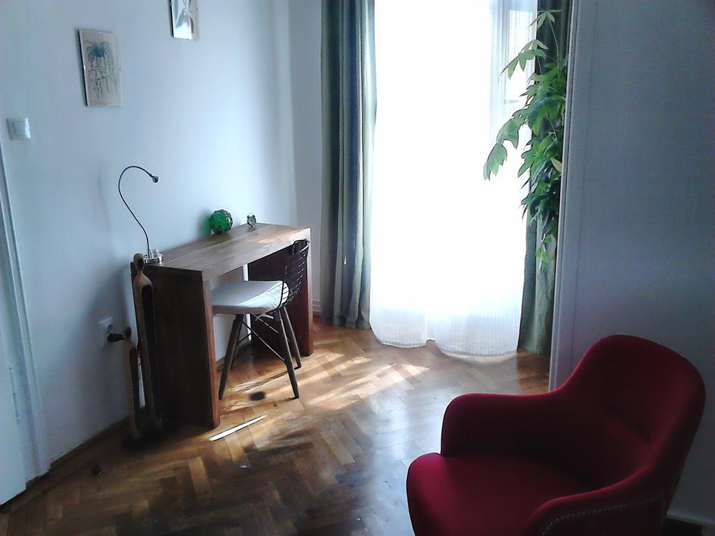 Apartment Christine Brasov Bagian luar foto